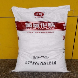 片堿（氫氧化鈉/NaOH）——火堿，苛性